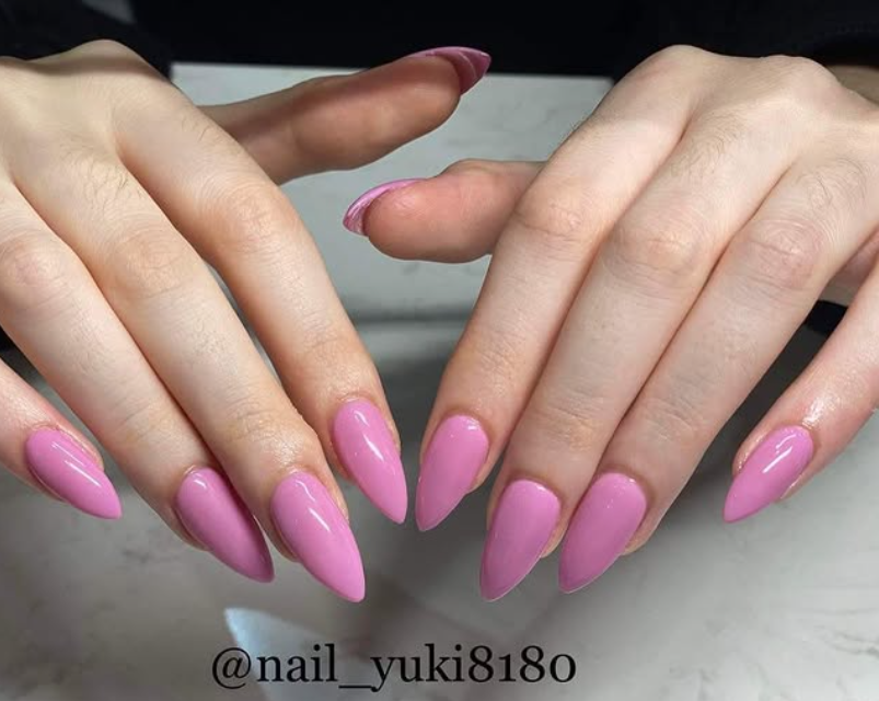 Nude ombre nails with gold flakes